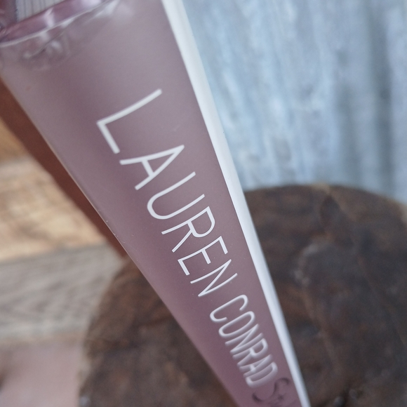 Lauren Conrad Style Book 2010 GUIDE Fashion Designer - Picture 3 of 8